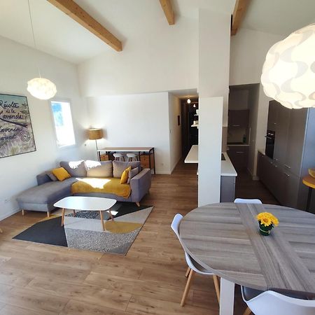 Terrasse 130M2 Panoramique Avec Climatisation Piscine - 3 Chambres Gréoux-les-Bains Esterno foto